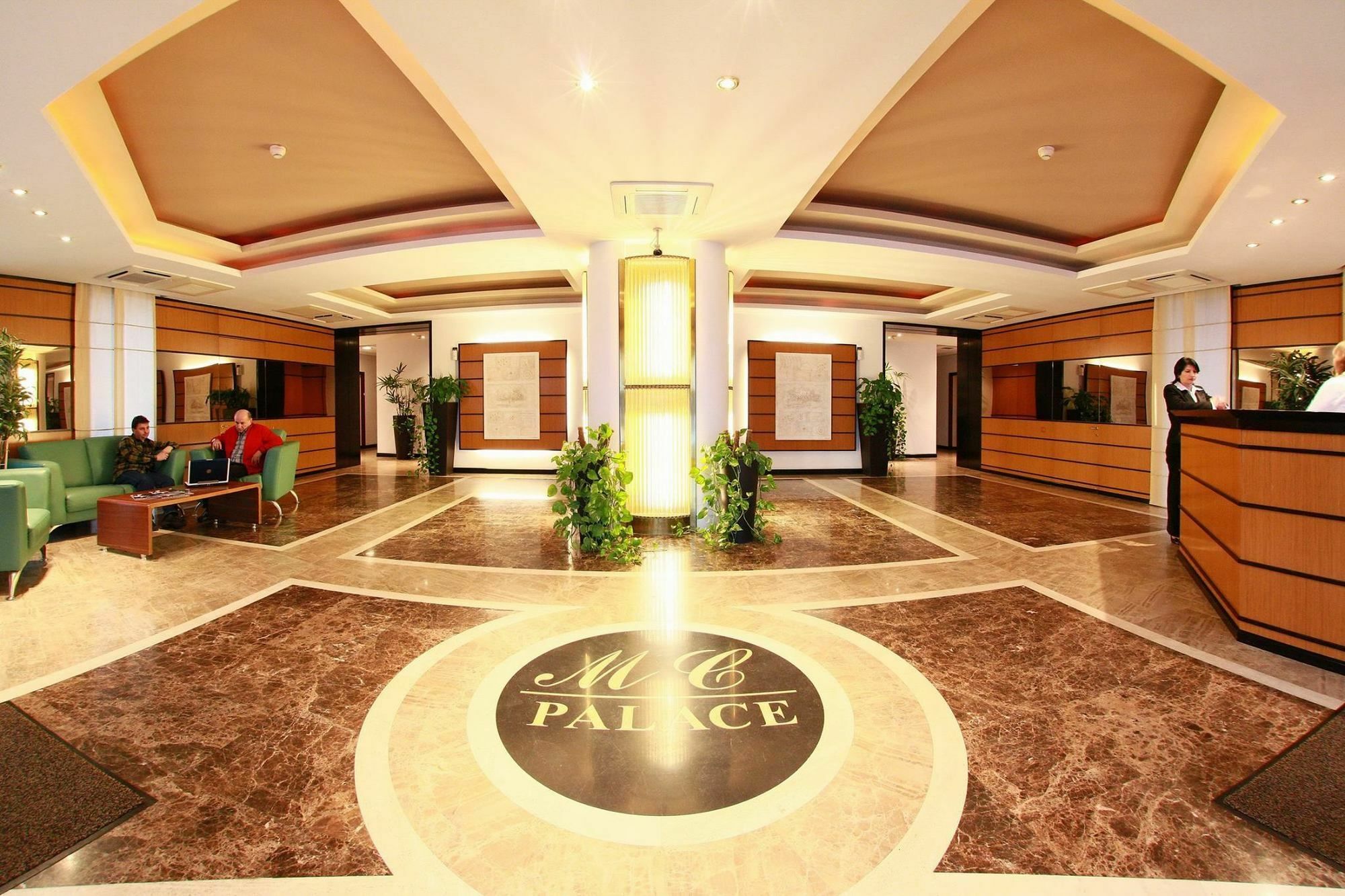 Monte Carlo Palace Rooms บูคาเรสต์ ภายนอก รูปภาพ